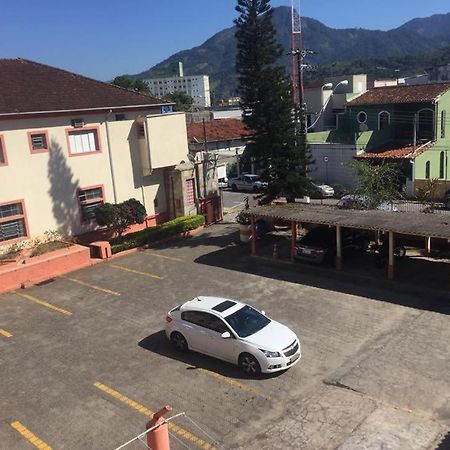 Hotel Guanabara 卡拉瓜塔图巴 外观 照片